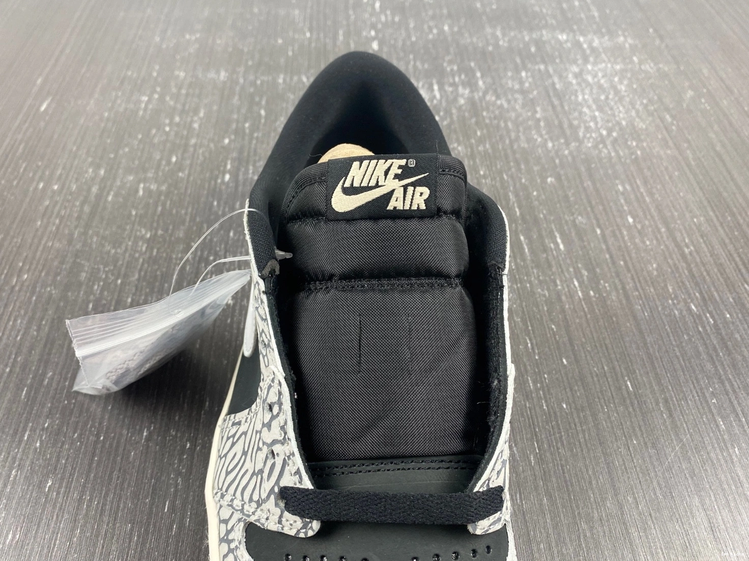 OG 1 Cement Black Jordan Retro Low CZ0790-001 - 1025